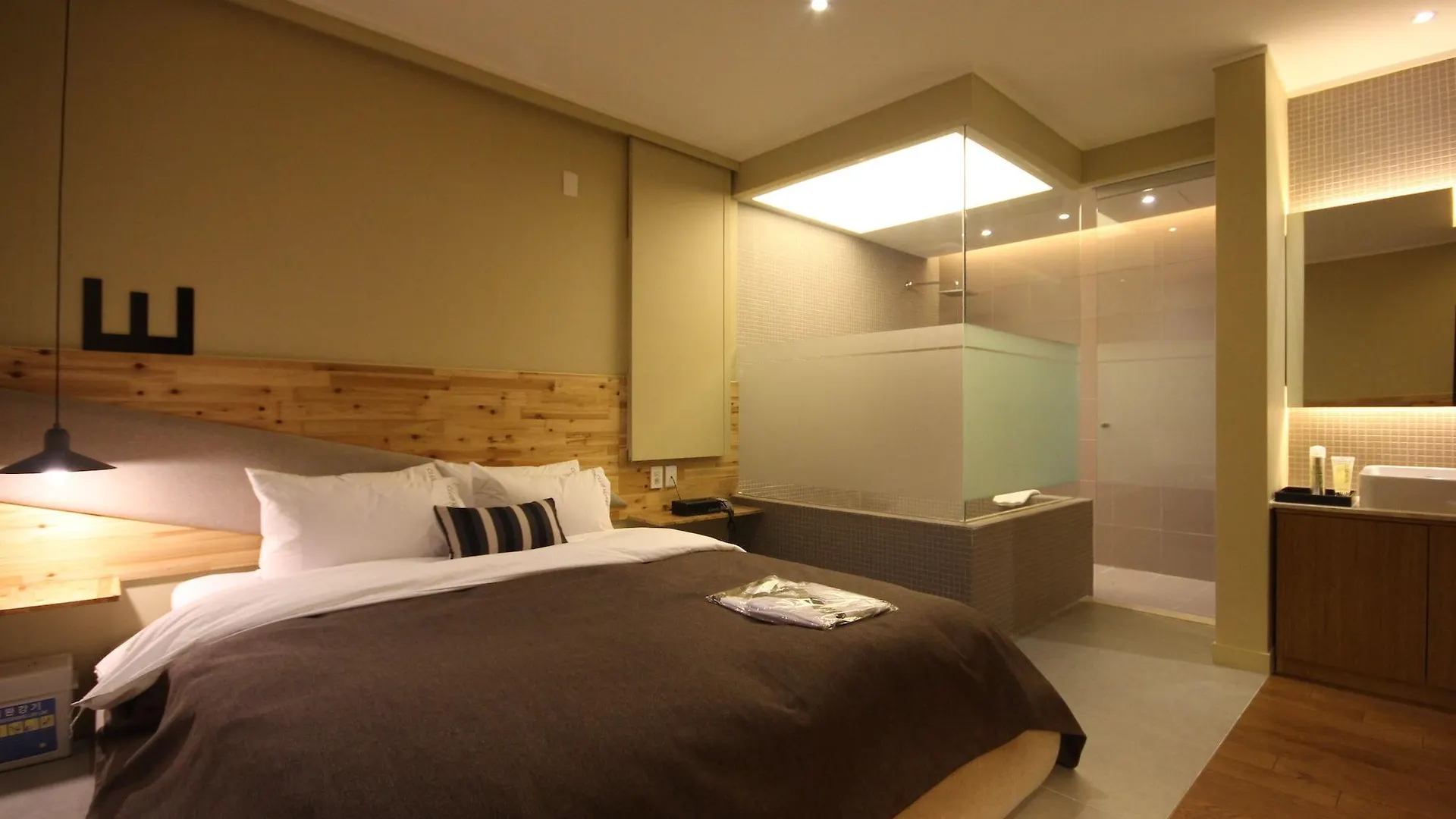 Club Hotel Busan