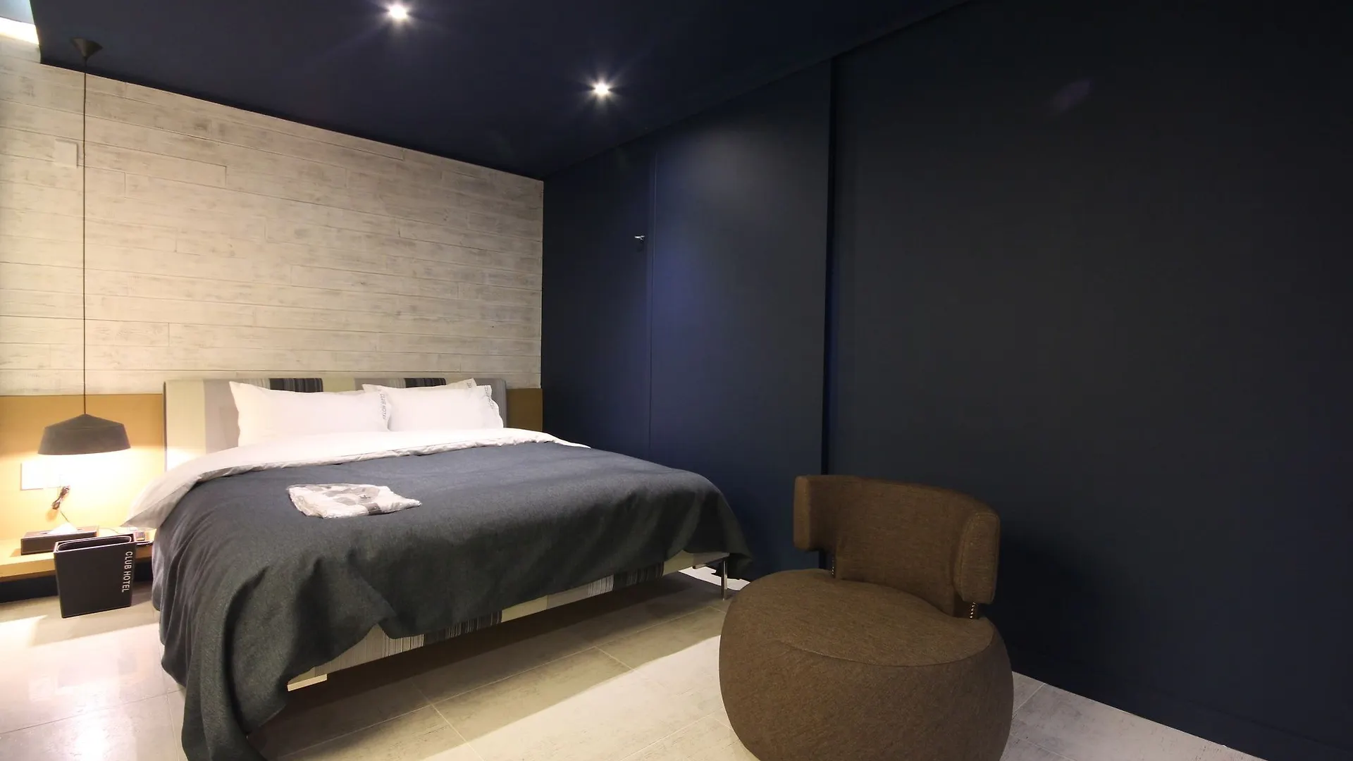 Club Hotel Busan
