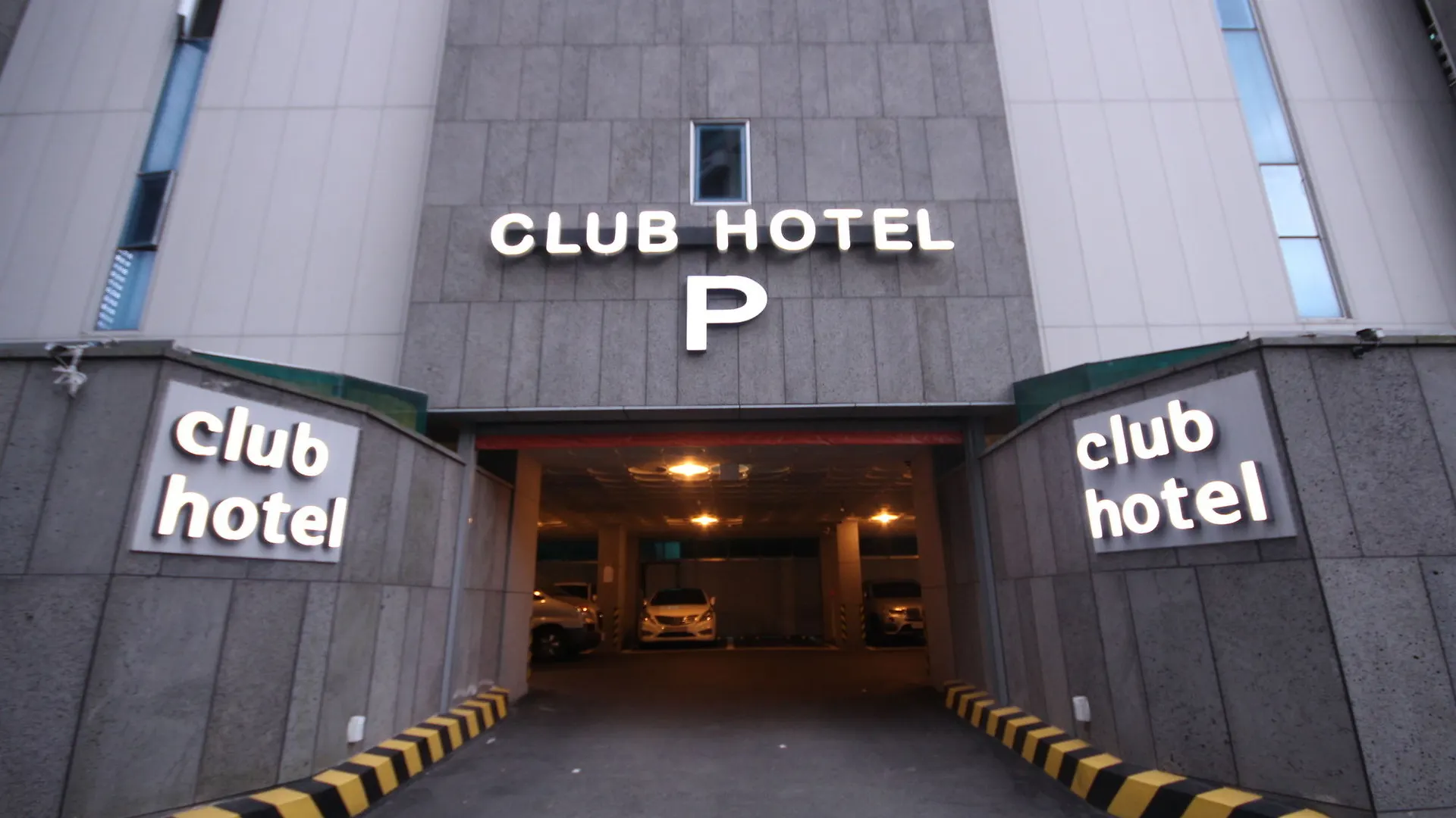 Club Hotel Busan